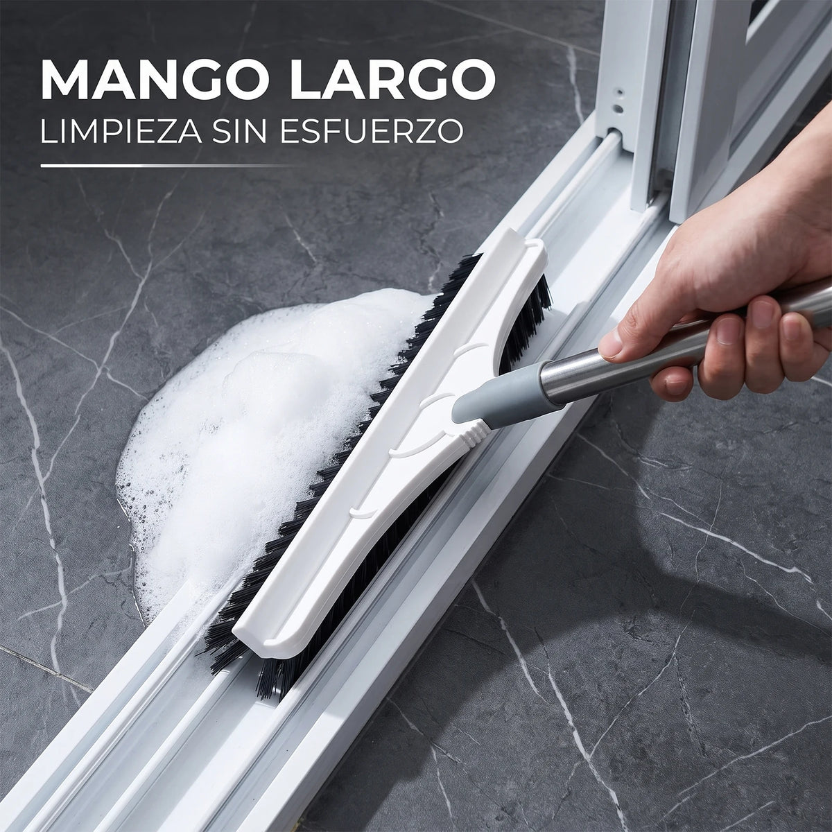 Cepillo manual para limpiar pisos con mango