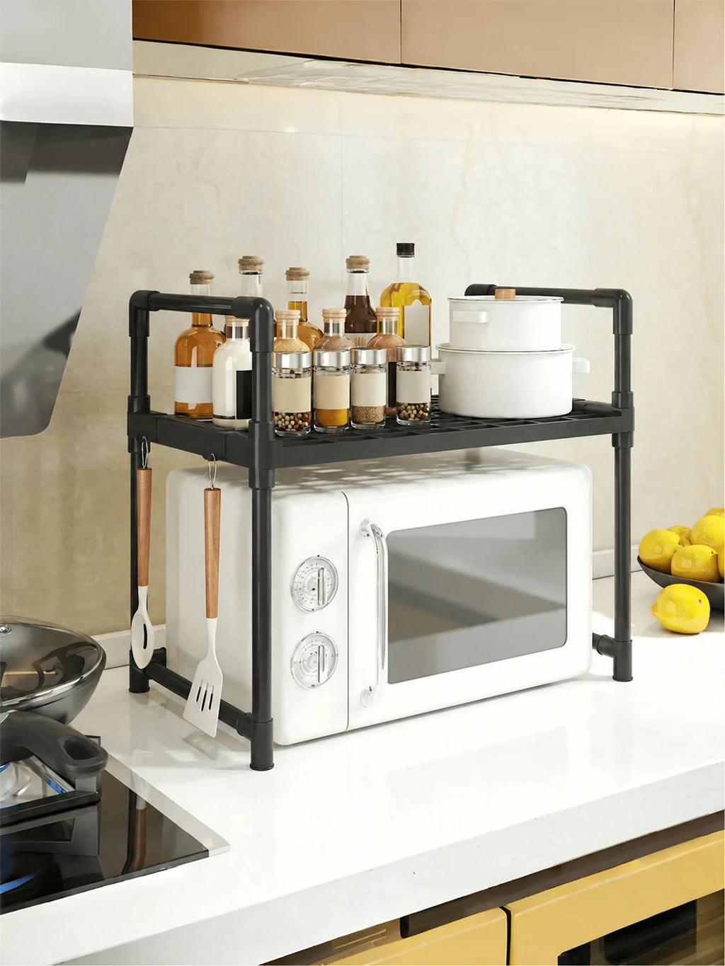 Organizador de cocina con repisas y ganchos