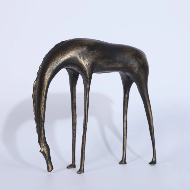Escultura decorativa de caballo de estilo abstracto · vista 1