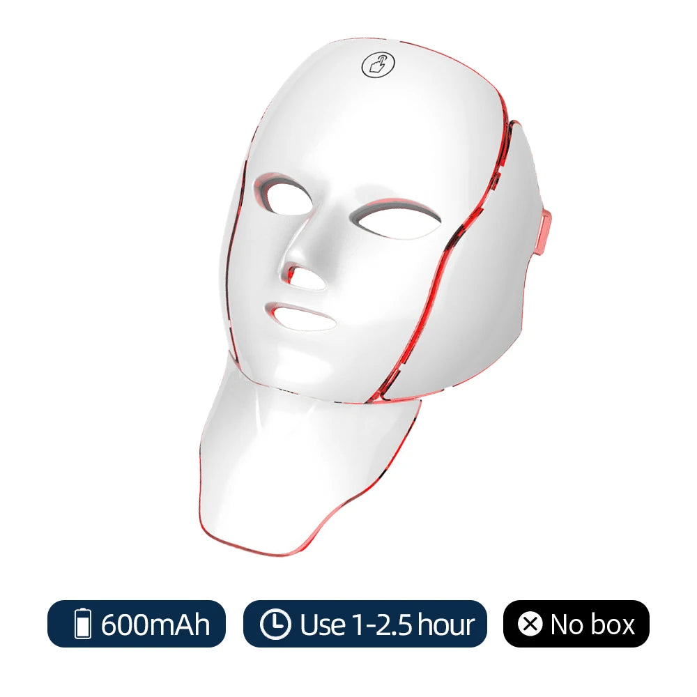 Máscara LED blanca con borde rojo y pieza para cuello sobre fondo blanco