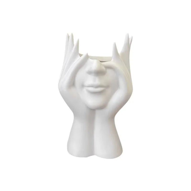 Portalápices decorativo de figura humana