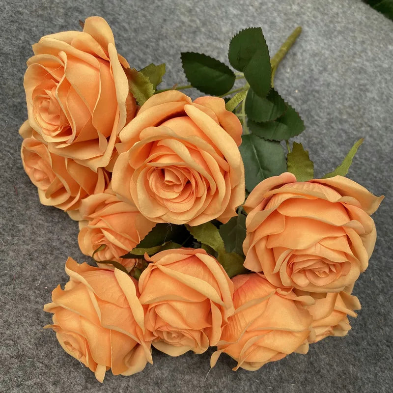 Ramo de rosas artificiales de 9 flores