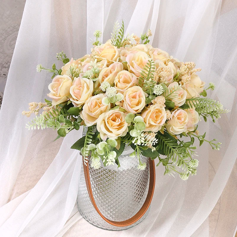 Ramo de rosas artificiales para decoración