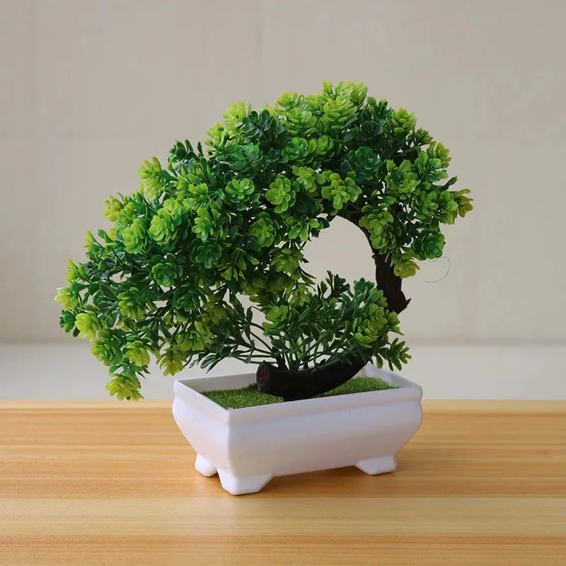 Planta artificial decorativa con maceta