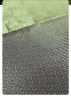 Detalle de la base con puntos antideslizantes de la cama.